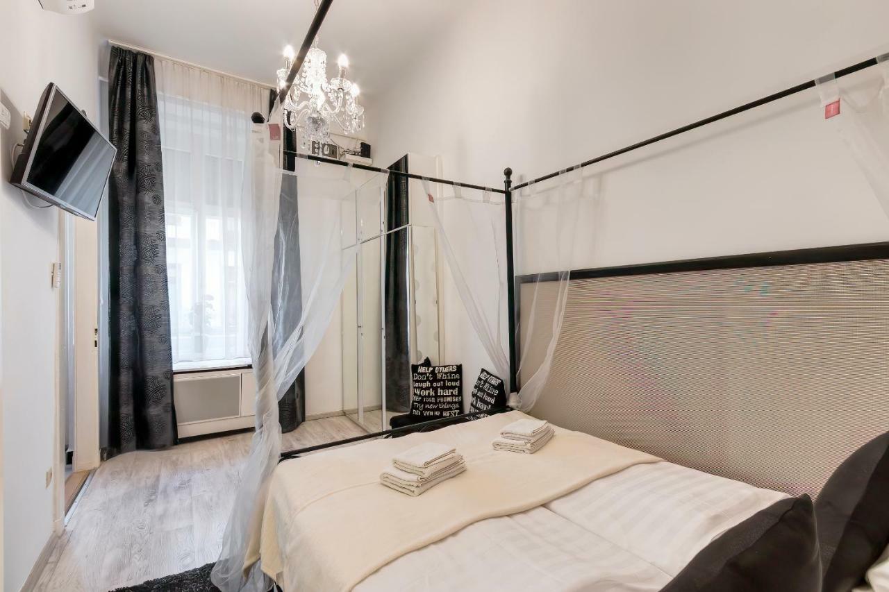 شقة بودابست  في Sweet Dreams At King Street Silver المظهر الخارجي الصورة